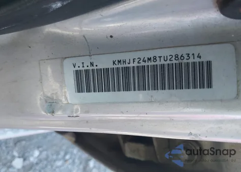 1996 Hyundai Elantra Gl z USA, uszkodzony, nr VIN KMHJF24M8TU286314